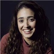 Doy clases a personas interesadas en el teatro y la danza, con ganas de aprender y experimentar con el arte